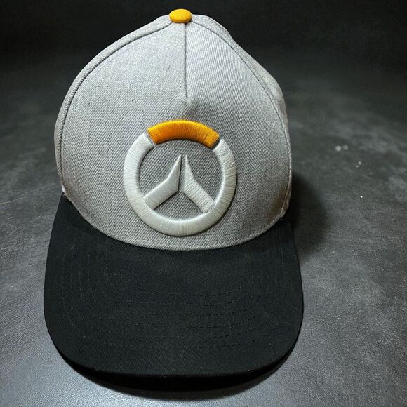 Think Geek Overwatch Logo Video Game Grey Black Snapback Hat Cap Unisex One Size - Picture 1 of 5